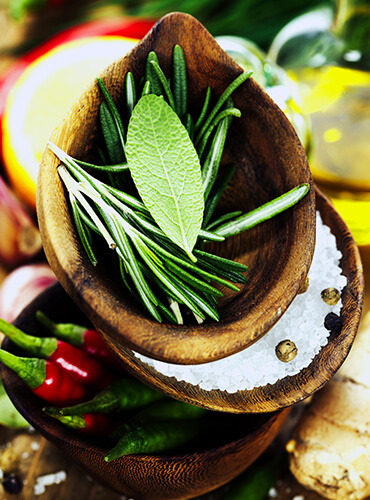 Best-Indian-Restaurant-And-Takeaway-in-Grosvenor-Street-Swaadesh-indian-masala1.jpg